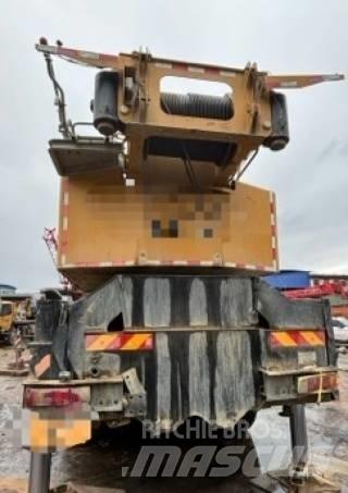Sany STC 1300 Mobile and all terrain cranes