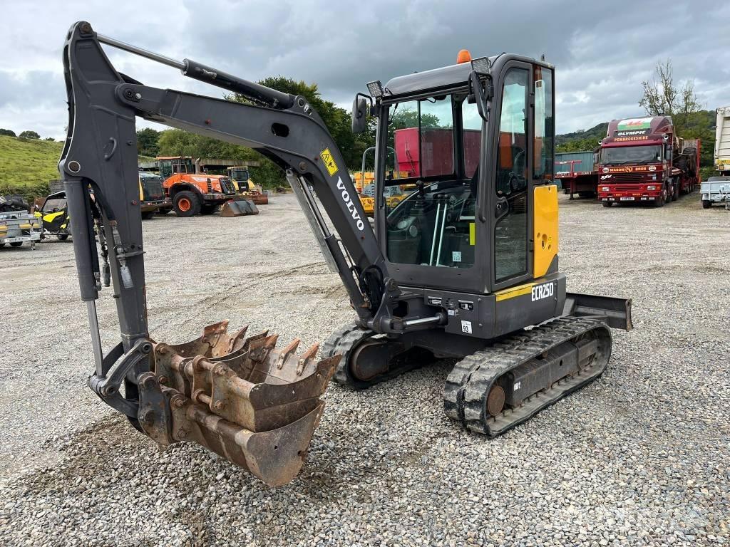 Volvo ECR 25 D Mini Excavators <7t (Mini Diggers)