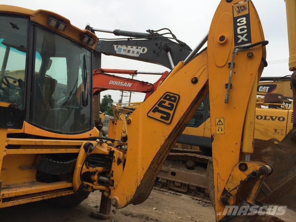 JCB 3CX Backhoe Loaders