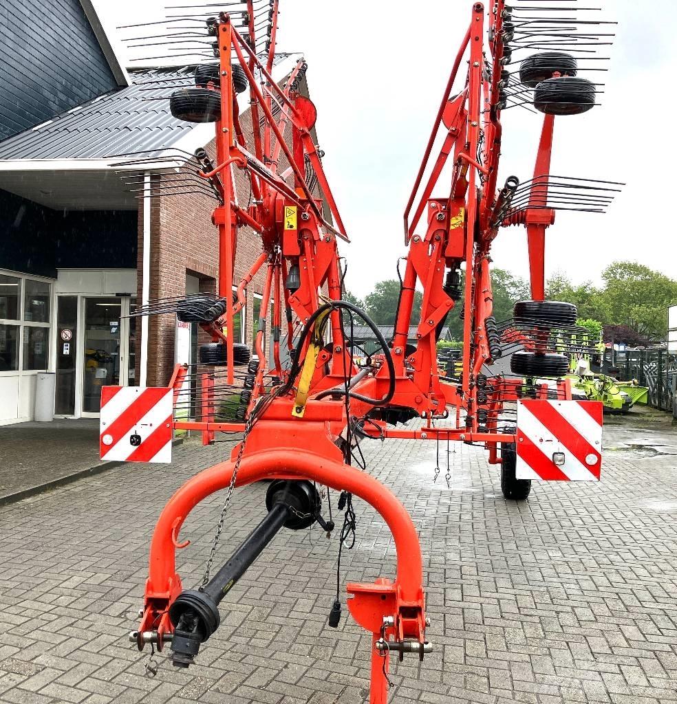 Kuhn GA 8121 Swathers \ Windrowers