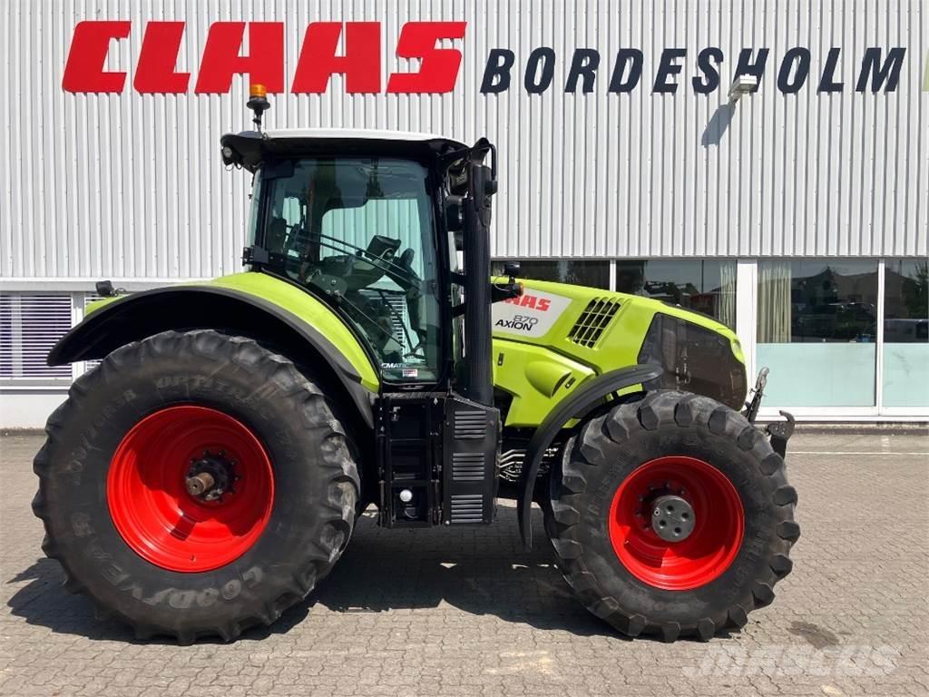 CLAAS AXION 870 Tractors