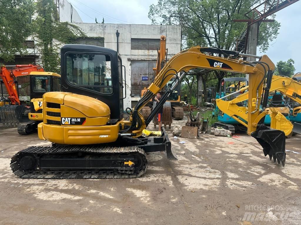 CAT 303 Mini Excavators <7t (Mini Diggers)