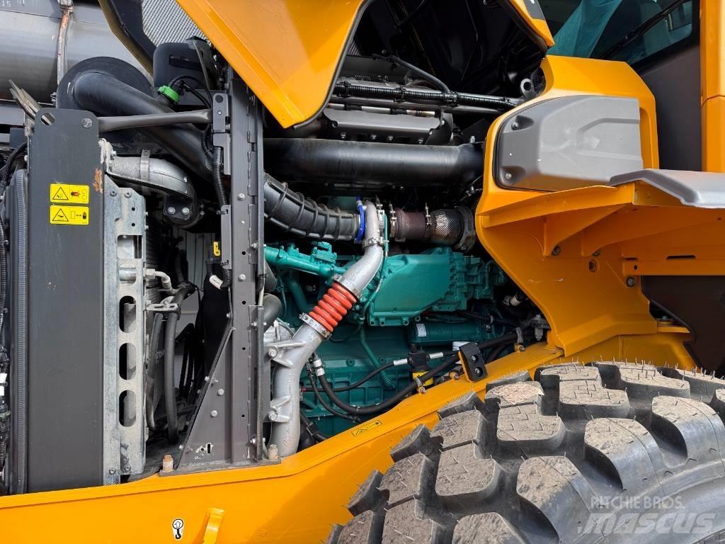 Volvo L70H LONG BOOM Wheel Loaders