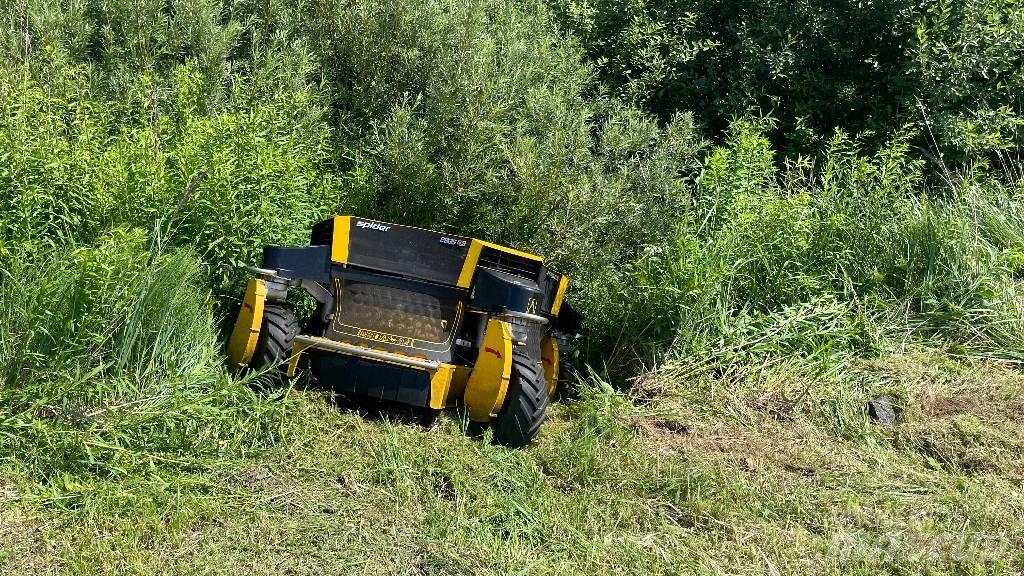 Spider 2SG2 Robot mowers