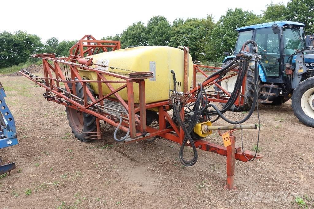 Ekko 2600 L Trailed sprayers