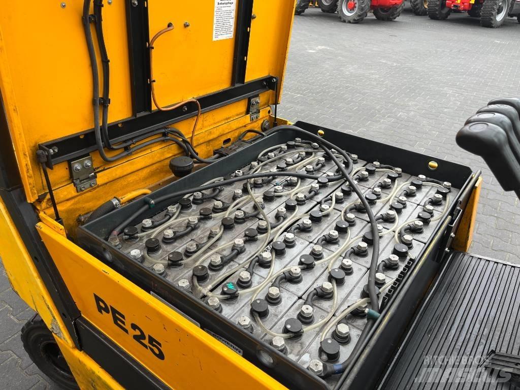 Steinbock Boss PE25 Electric Forklifts