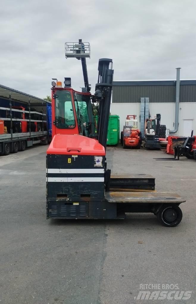 Amlift C4000E Side Loaders