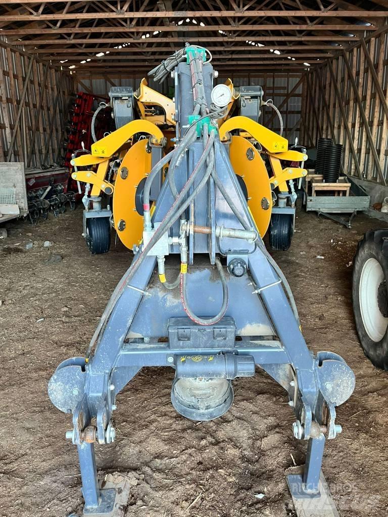 Elho V-Twin Swathers \ Windrowers