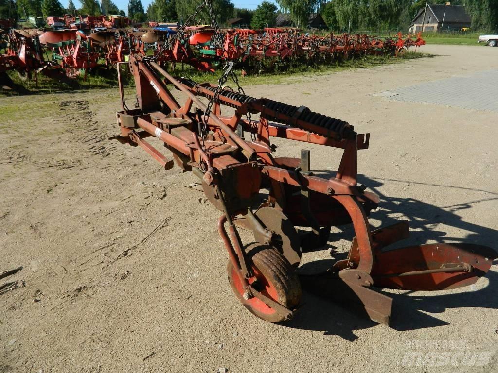 Fraugde 3 Plows