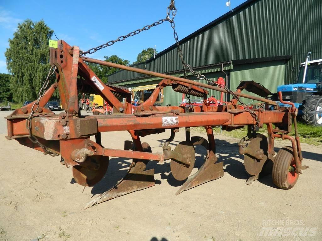 Fraugde 3 Plows