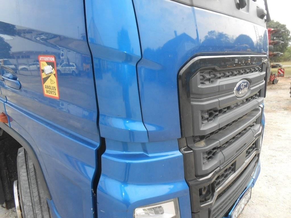 Ford F-Max Conventional Trucks / Tractor Trucks