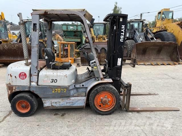 Hytsu S100 30 Diesel Forklifts