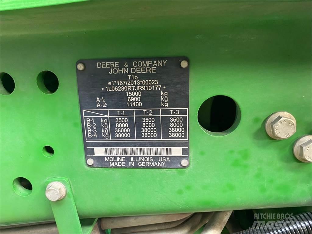 John Deere 6230R Tractors