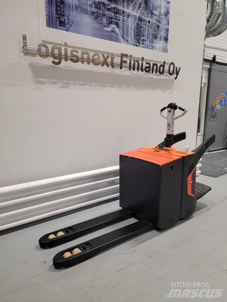Rocla TPS20 Low lifter with platform