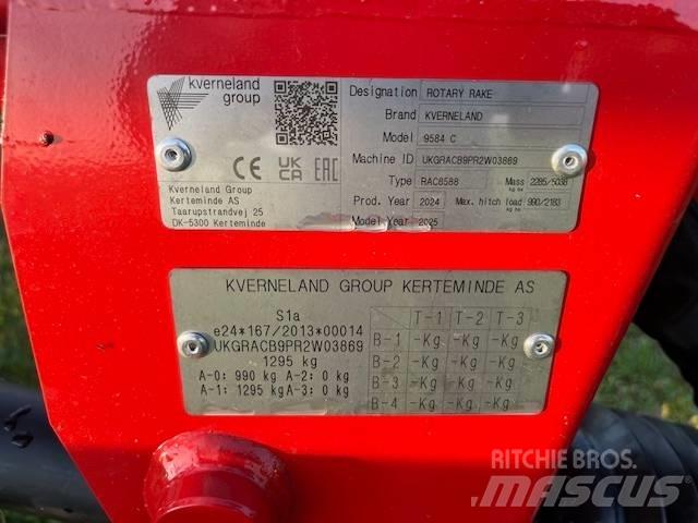 Kverneland 9584 C Swathers \ Windrowers