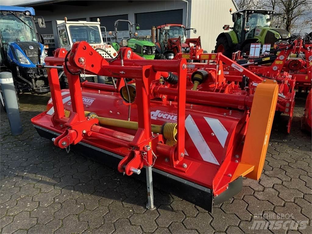 Dücker UM 27 HV G7 Other Forage Equipment