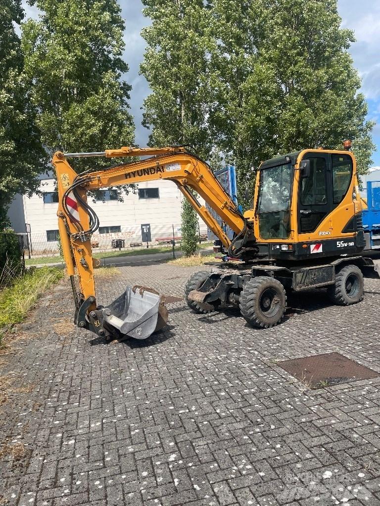 Hyundai 55w9a Wheeled Excavators
