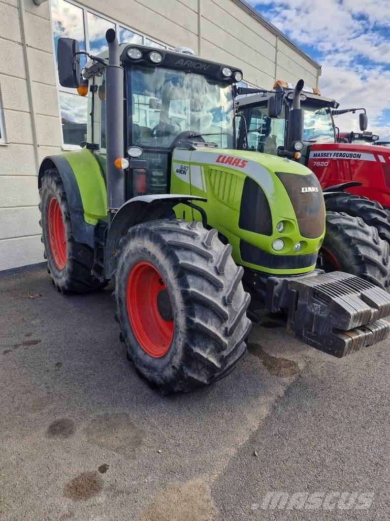 CLAAS Arion 640 Tractors