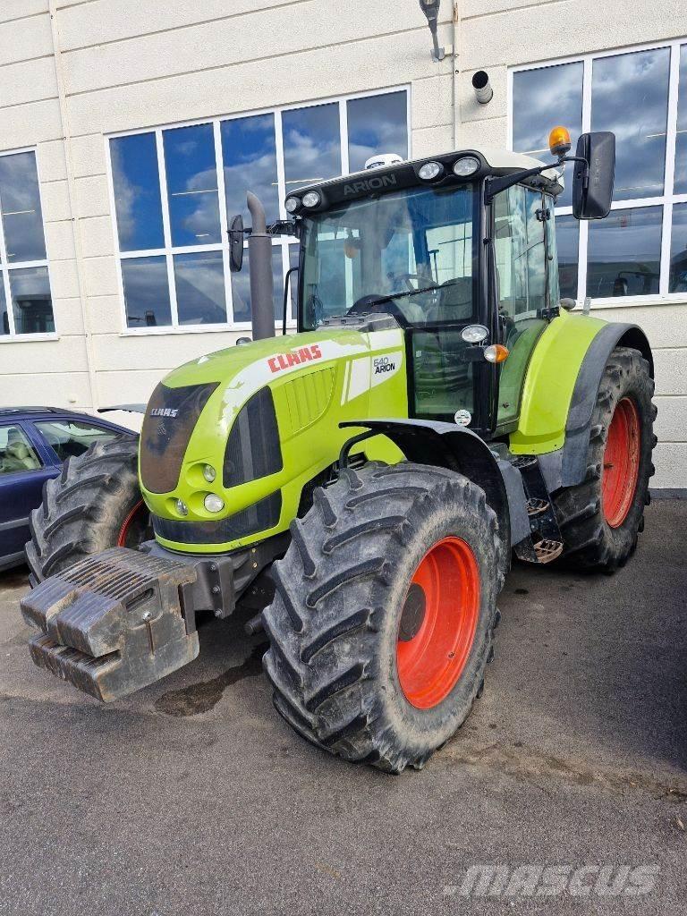 CLAAS Arion 640 Tractors
