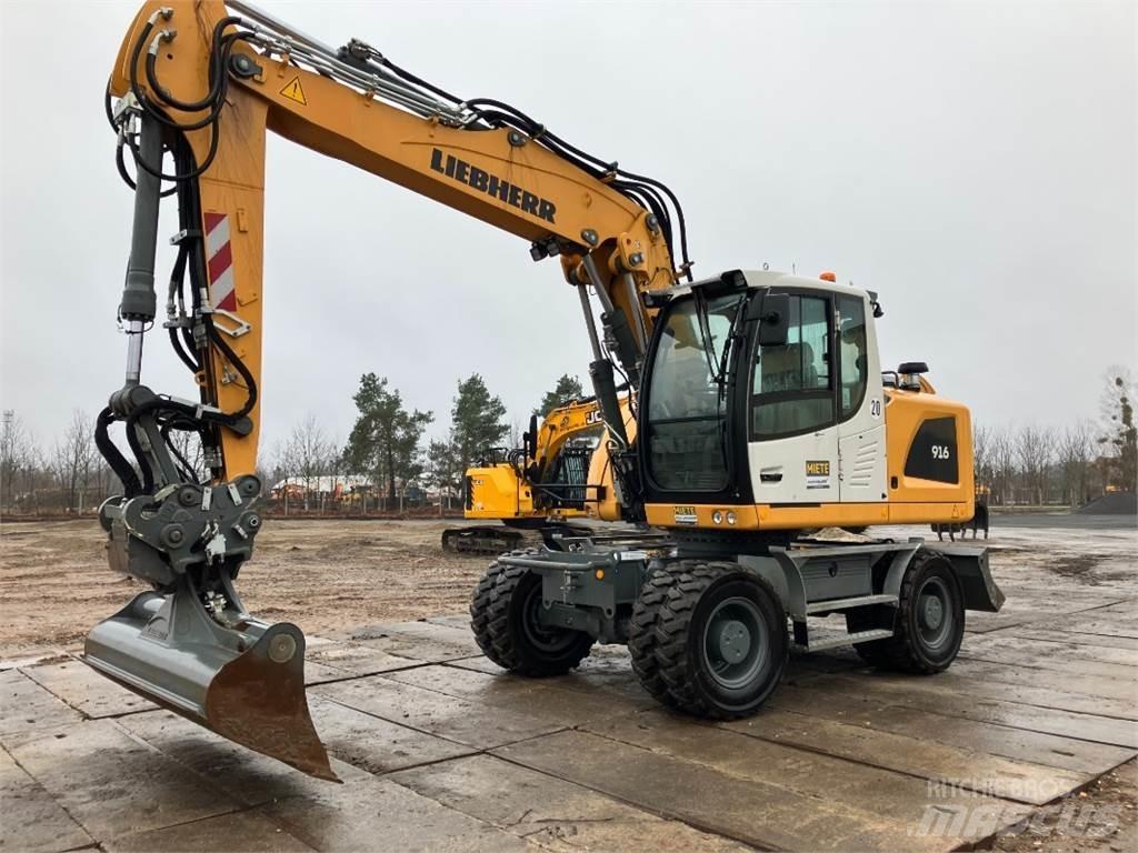 Liebherr A916 Wheeled Excavators
