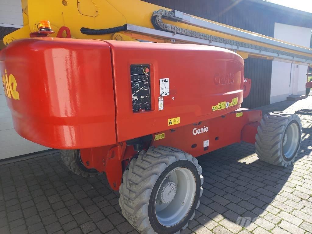 Genie S 85 Telescopic boom lifts