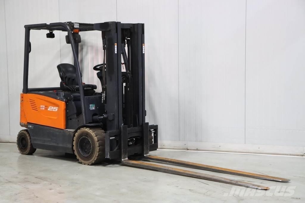Doosan B25X-7 Electric Forklifts