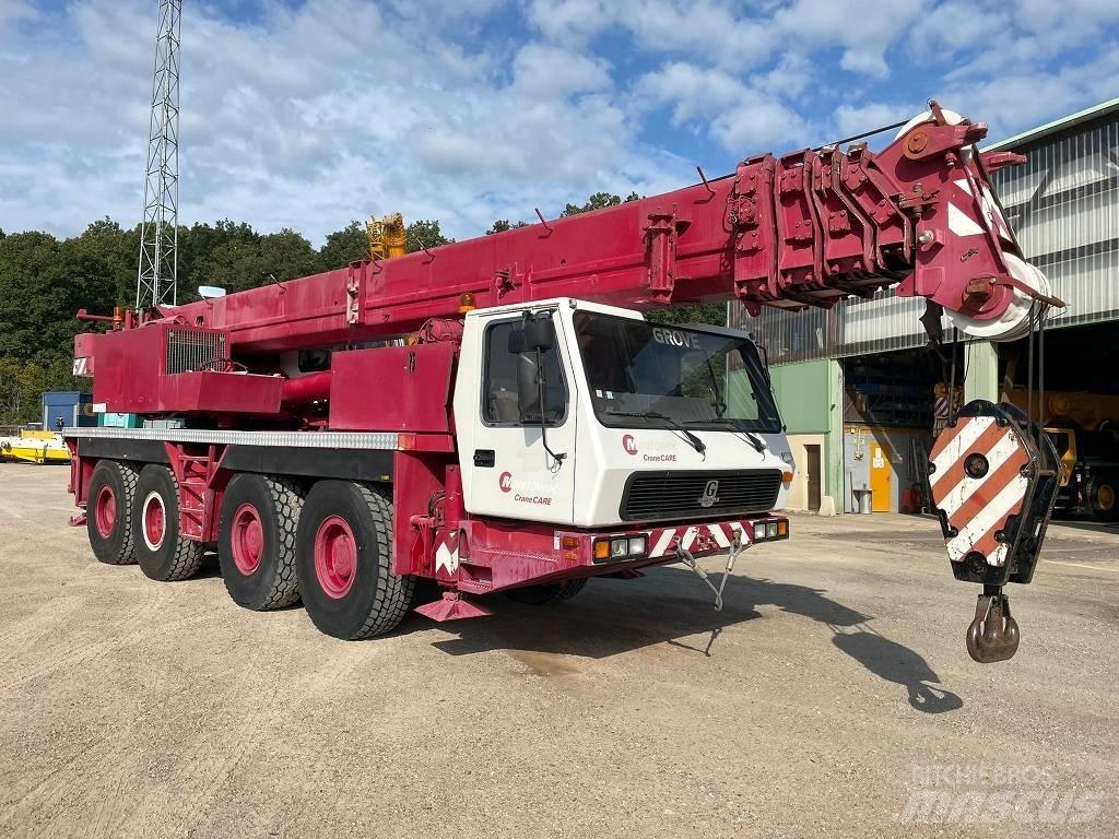 Grove GMK 4080 Mobile and all terrain cranes