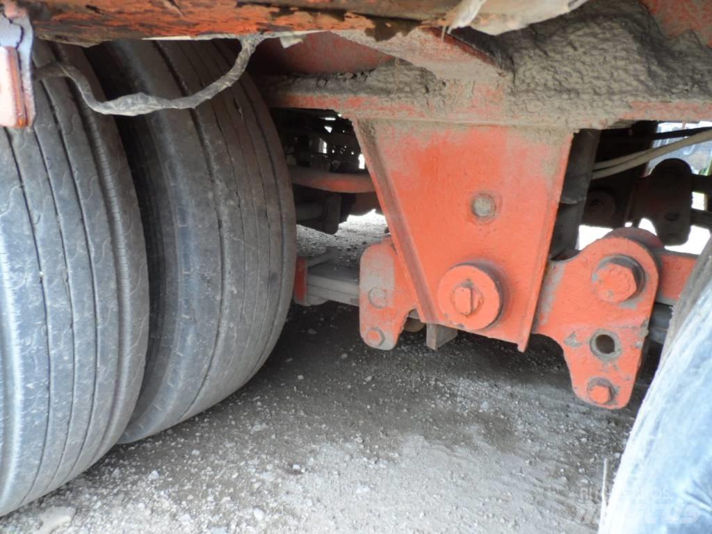 UMM RJ 40 Lowboy Trailers