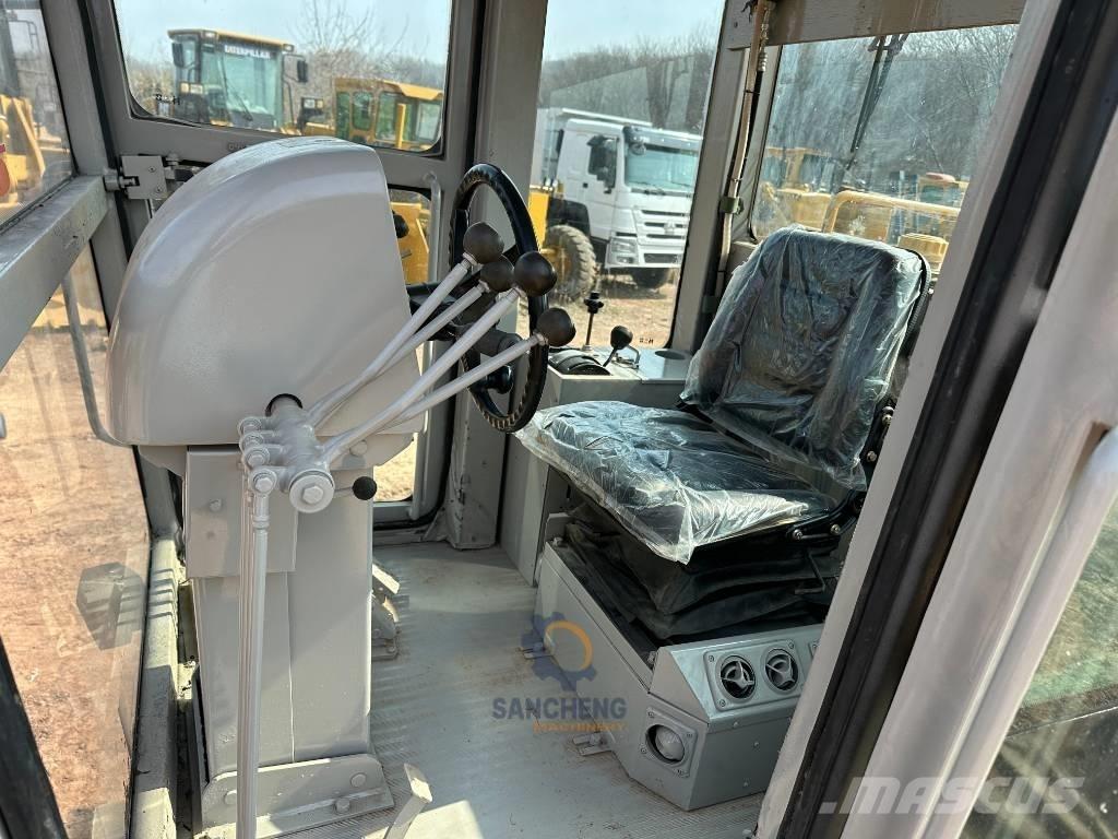 CAT 140H Graders