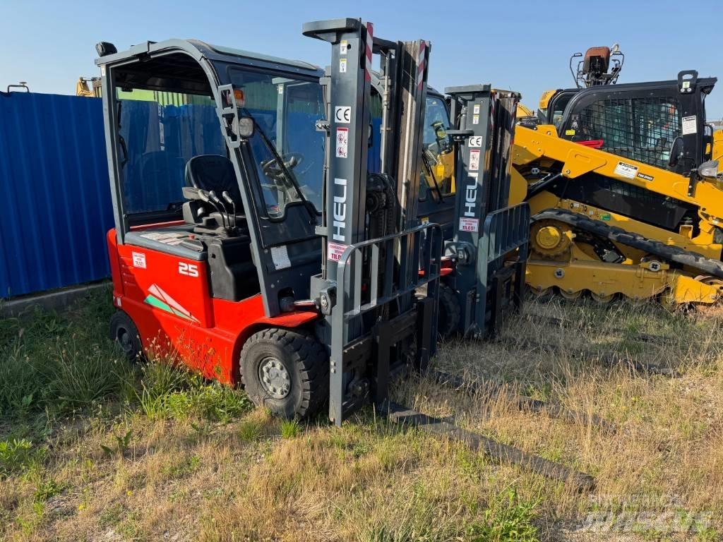 Heli CPD 25 Electric Forklifts