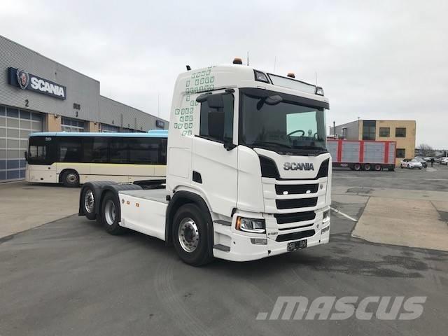 Scania R 520 Conventional Trucks / Tractor Trucks