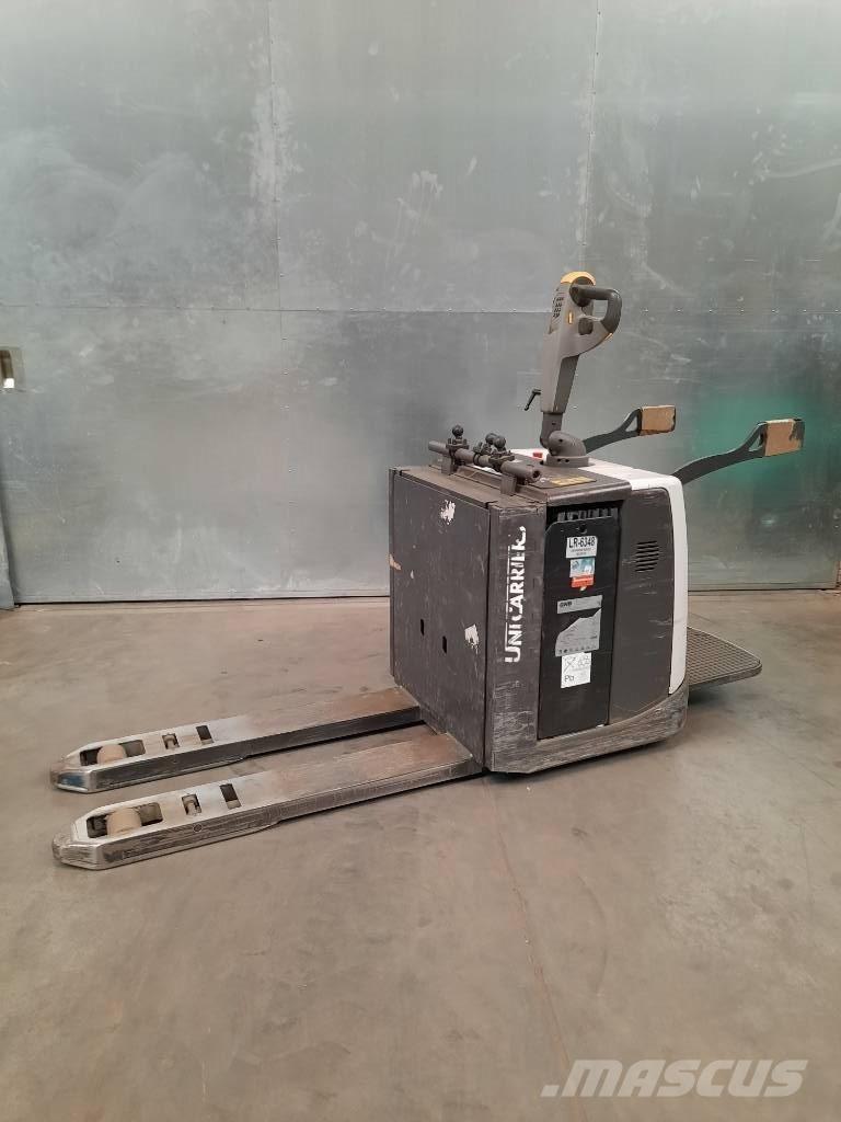 UniCarriers 200PMR Low lifter with platform