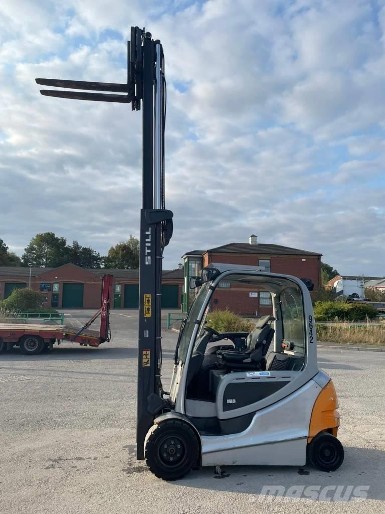 Still RX 60-30 Electric Forklifts