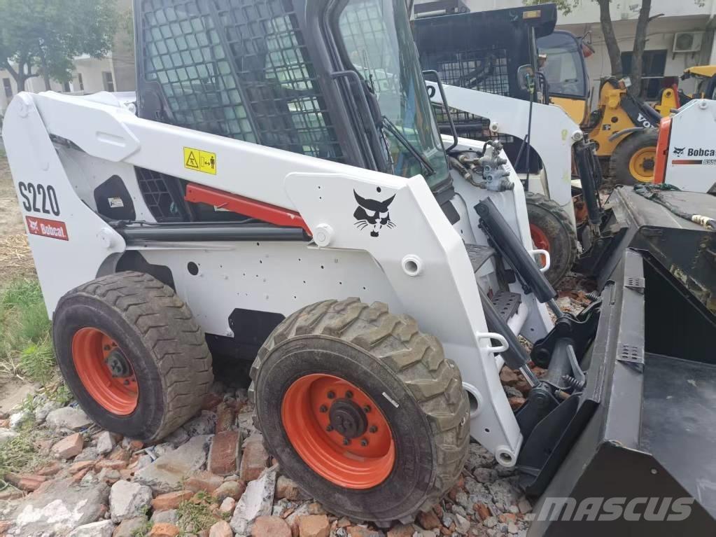 Bobcat S 220 Skid Steer Loaders