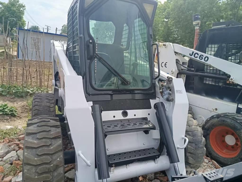 Bobcat S 220 Skid Steer Loaders