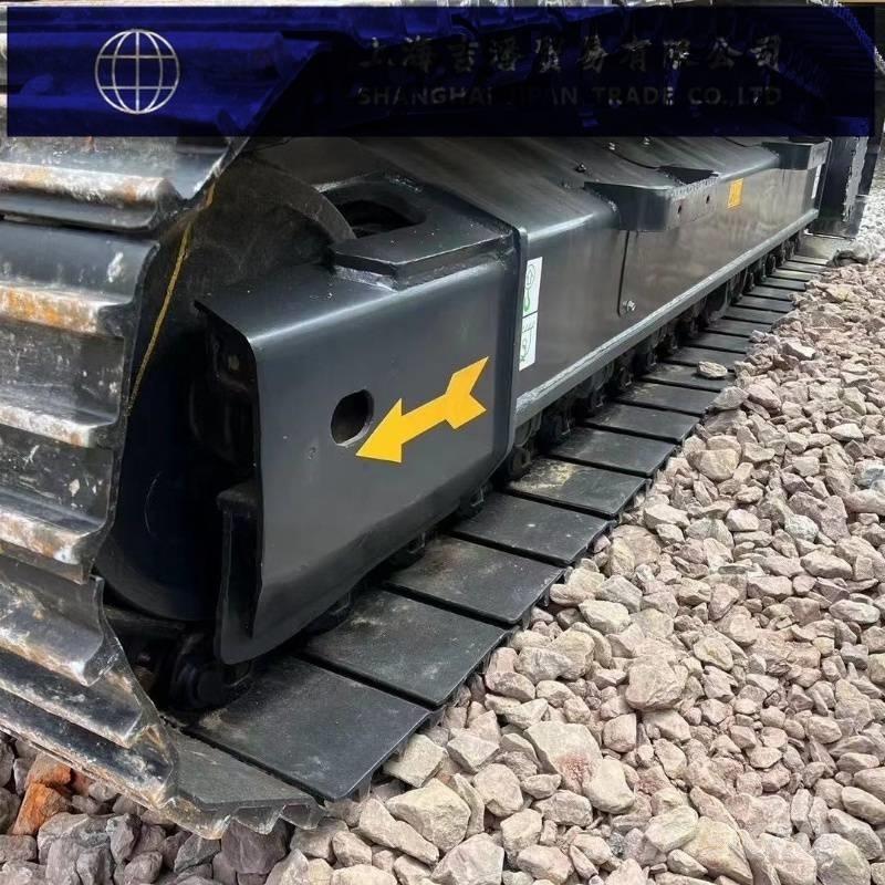 Komatsu PC 220 Crawler Excavators