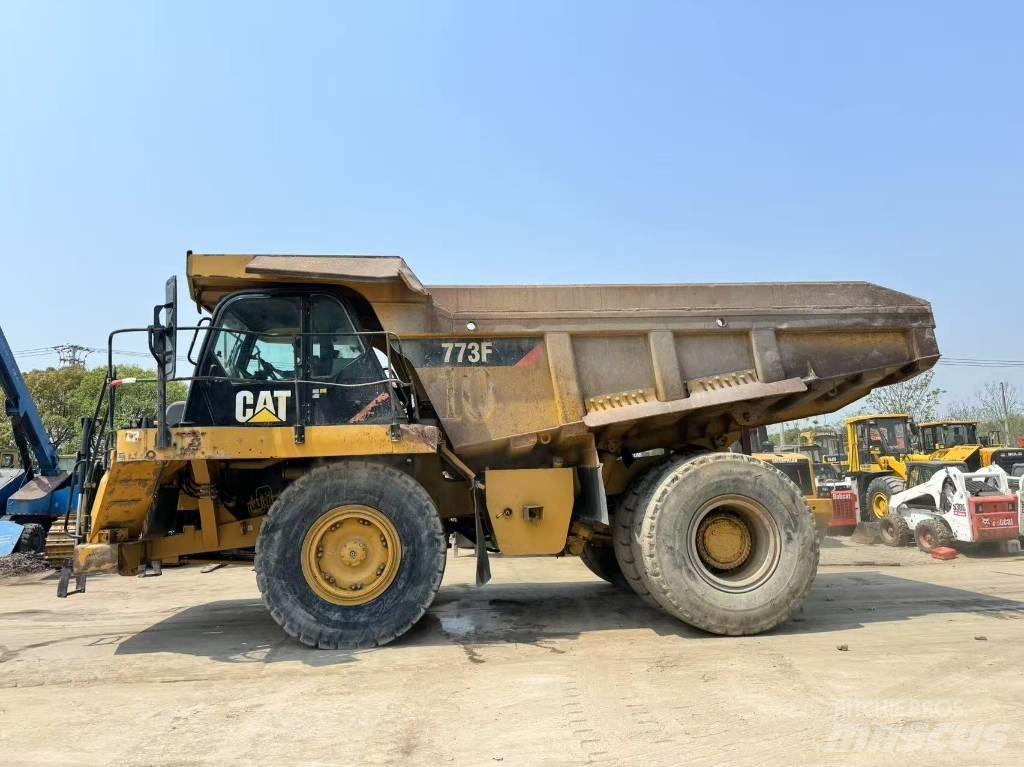 CAT 773 F Rigid dump trucks