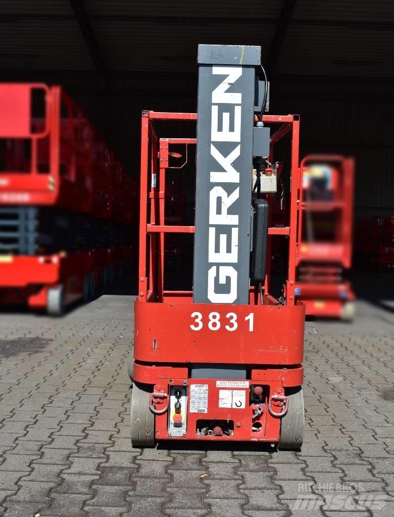 SkyJack SJ 12 Scissor Lifts