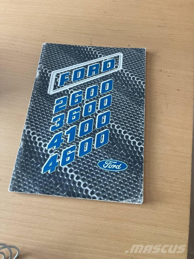 Ford 4100 Tractors