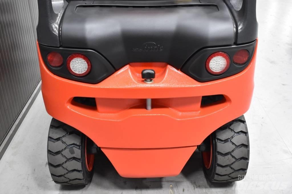 Linde E 25 - 01 Electric Forklifts