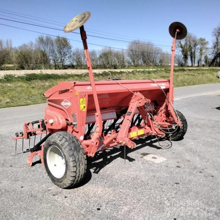 Kuhn Premia 300 Farm Drills