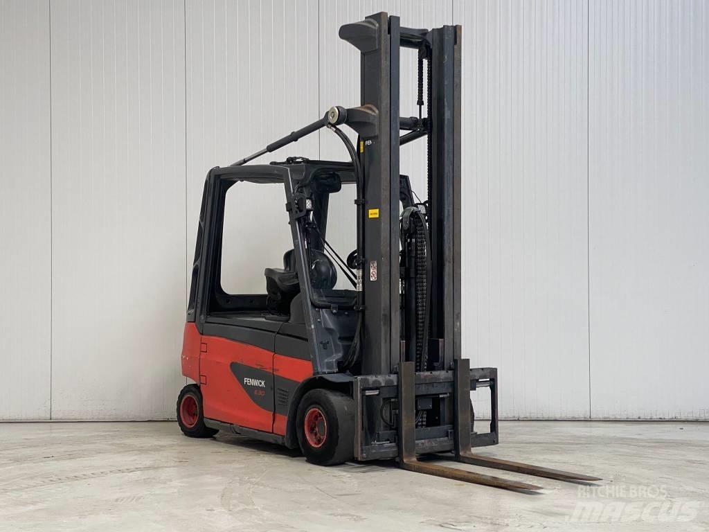 Linde E30L-01 Electric Forklifts