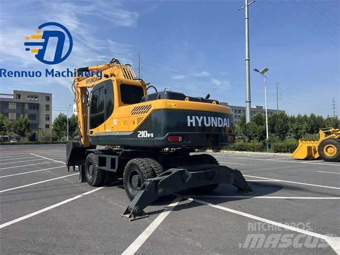 Hyundai R210W-9 Wheeled Excavators