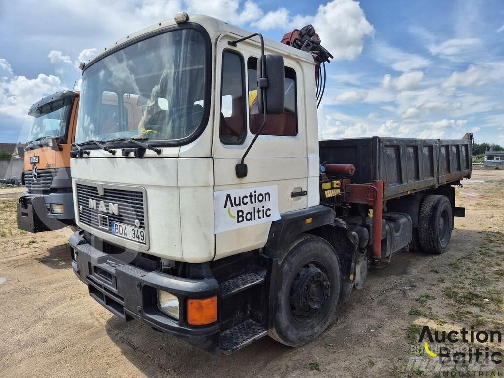 MAN 19.322 Dump Trucks