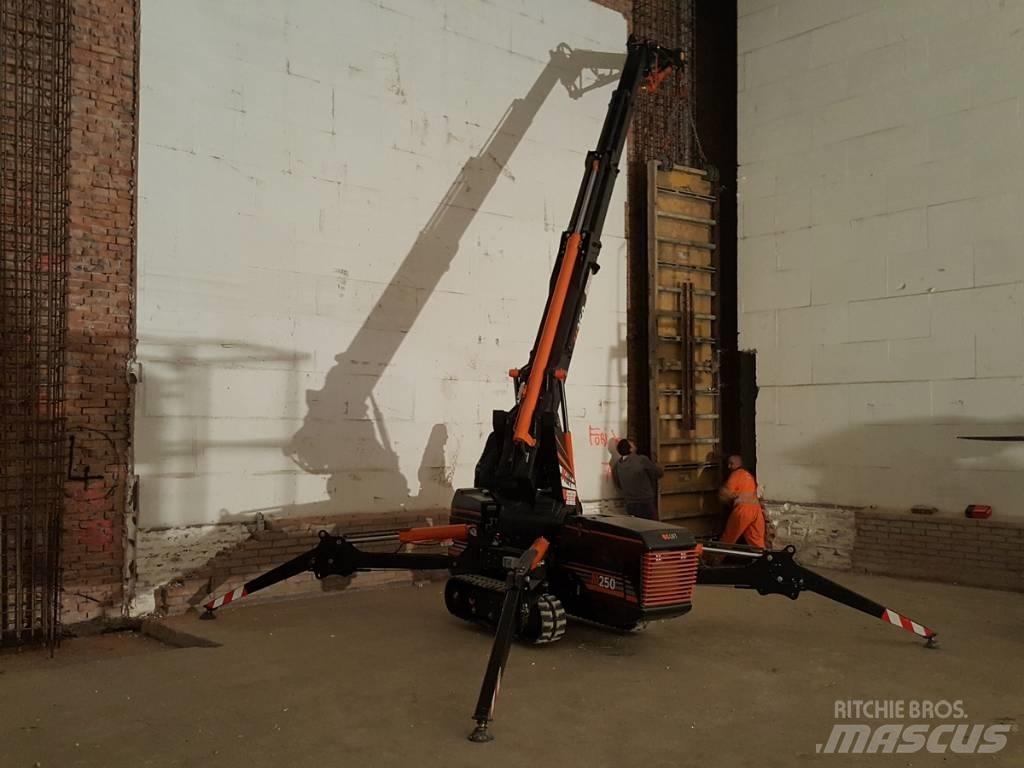 BG Lift M250 Crawler Cranes