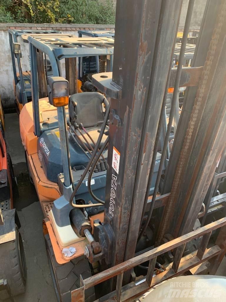 Toyota 7 FDA 50 Diesel Forklifts