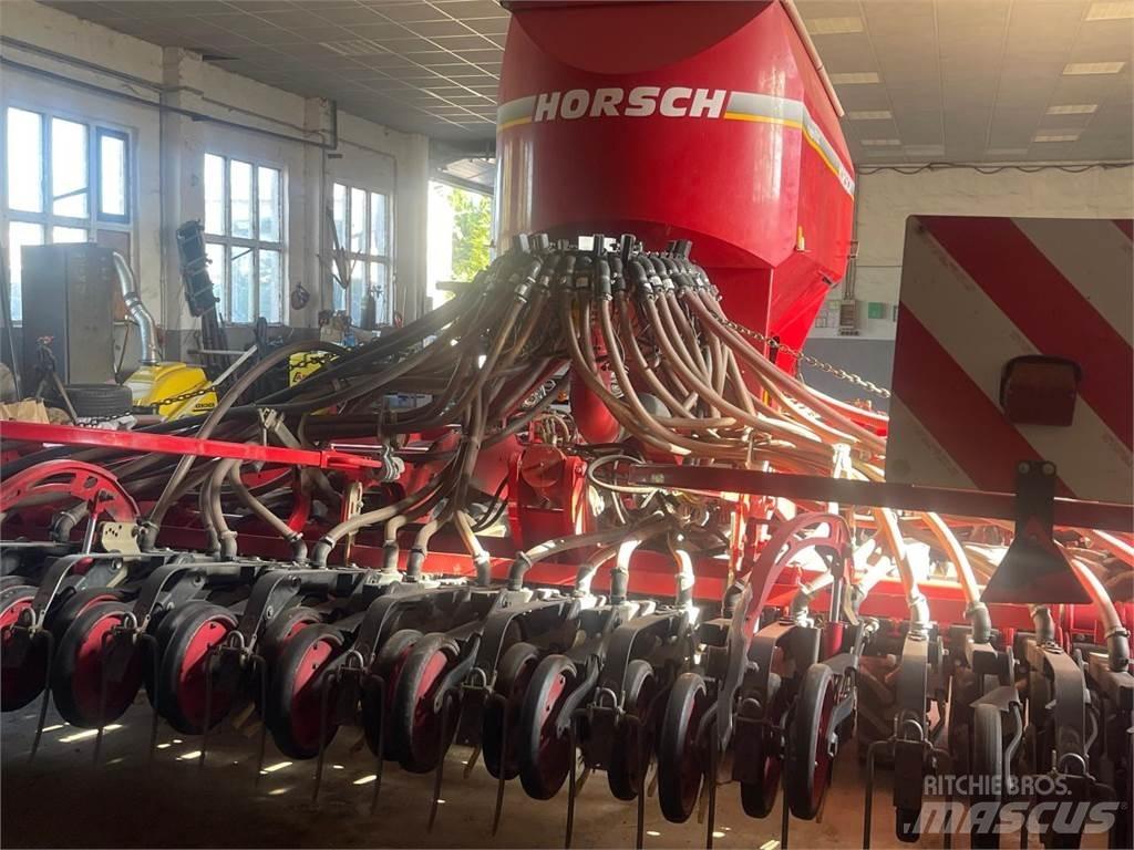 Horsch Pronto 6DC Farm Drills