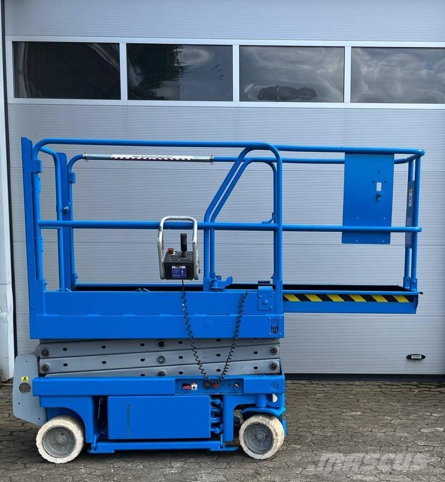 Genie 1930 Scissor Lifts