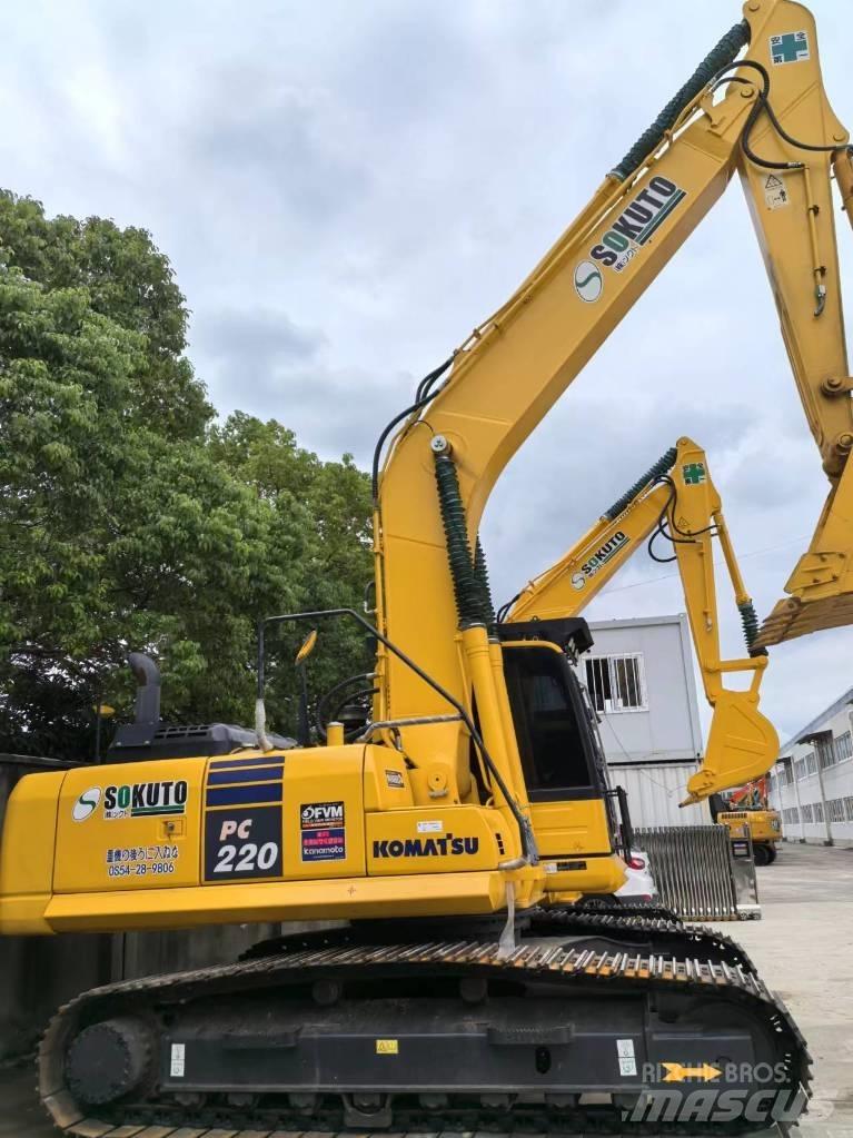 Komatsu PC 220-8 Crawler Excavators