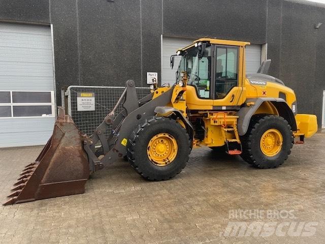 Volvo L90H Wheel Loaders